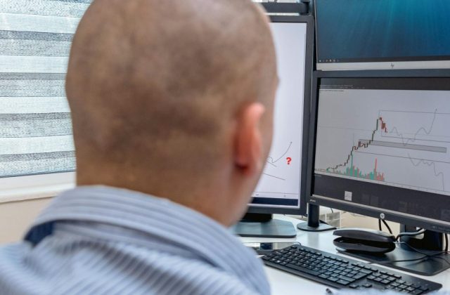 Renaissance Technologies Tech Stocks and the Quant Strategies Behind Them