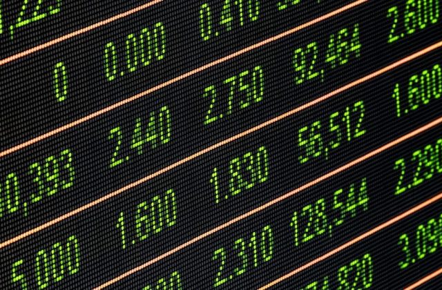 SoFi Technologies Stock Analysis Financials Growth and 2026 Outlook